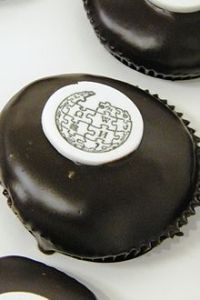 Wikipedia Cupcakes